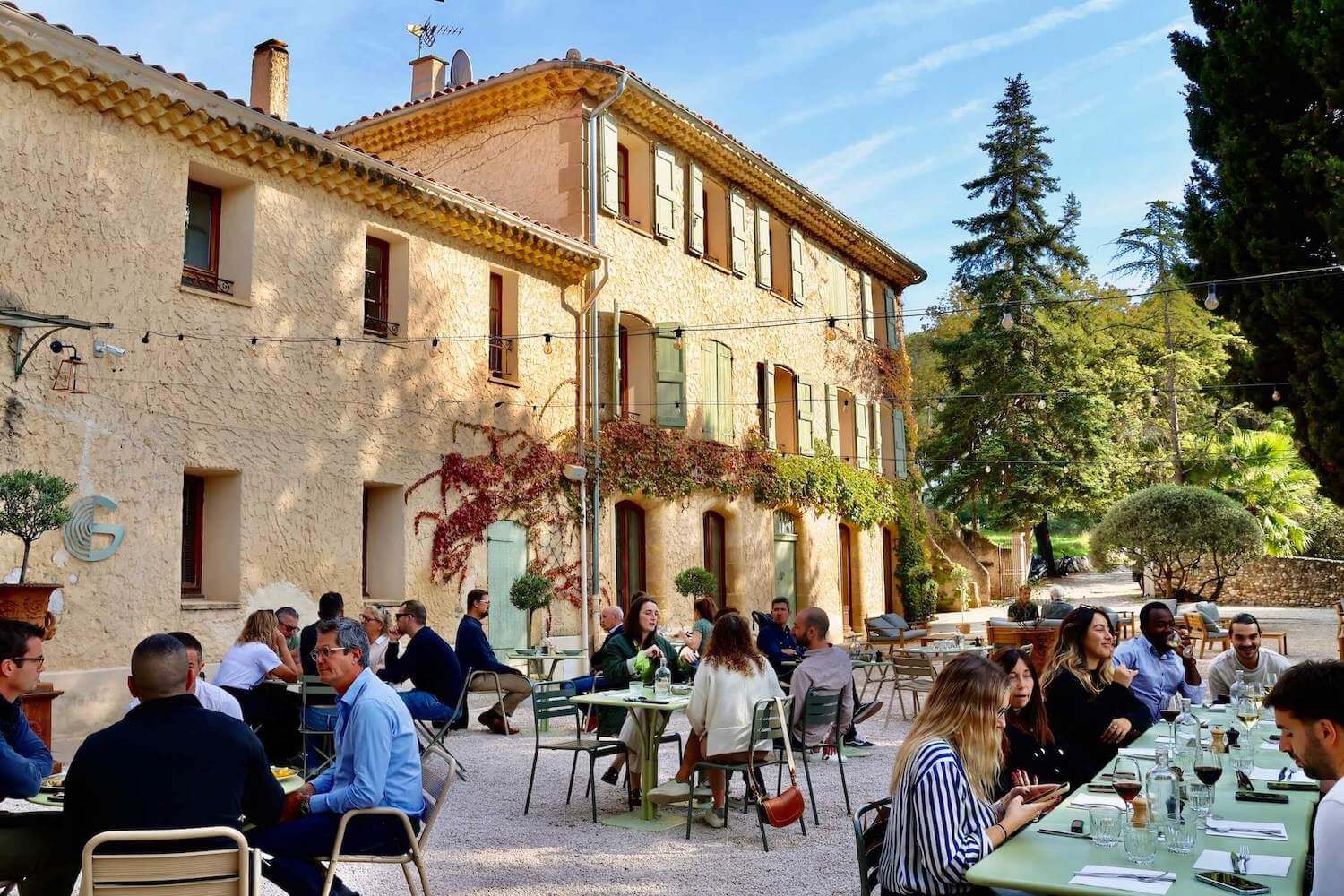 674d63fd9c3bcbfcc5a09168_home-restaurant